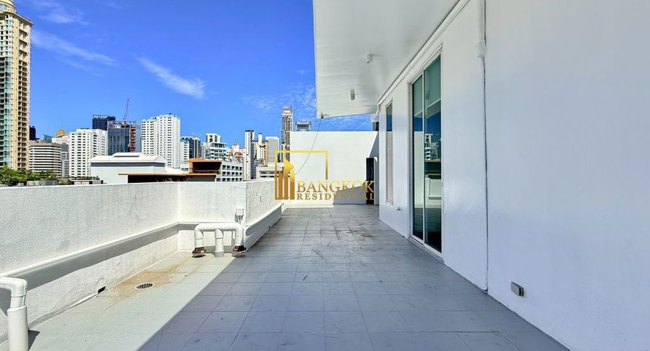 For rent 4 ベッドルーム apartment in Watthana, Bangkok