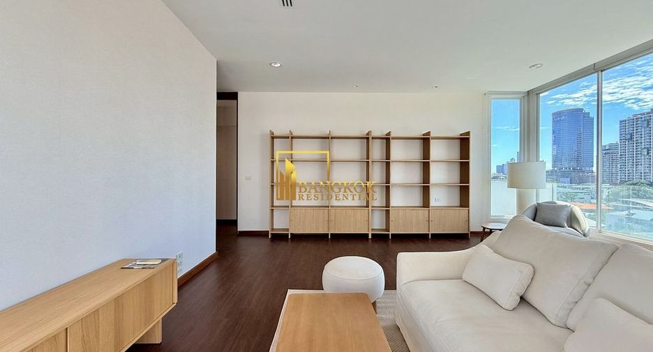 For rent 4 ベッドルーム apartment in Watthana, Bangkok
