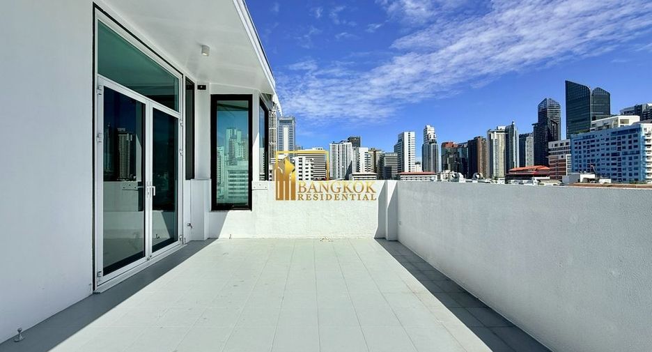 For rent 4 ベッドルーム apartment in Watthana, Bangkok