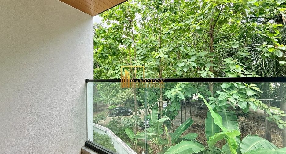 For rent 6 bedrooms house in Watthana, Bangkok