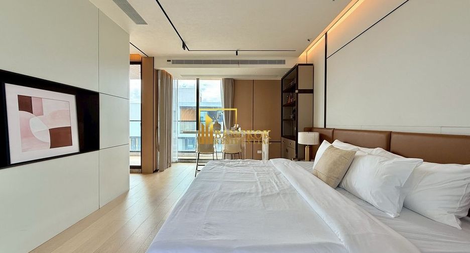 For rent 6 bedrooms house in Watthana, Bangkok