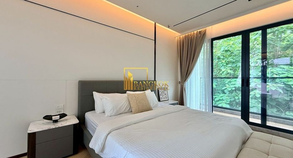 For rent 6 bedrooms house in Watthana, Bangkok