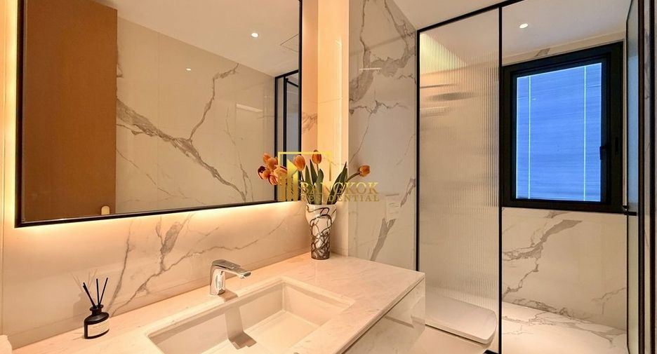 For rent 6 bedrooms house in Watthana, Bangkok