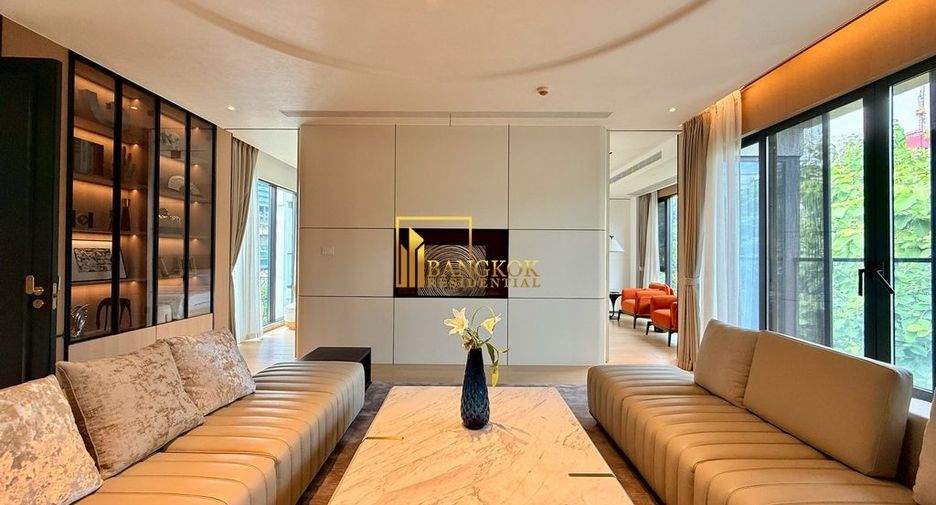For rent 6 bedrooms house in Watthana, Bangkok