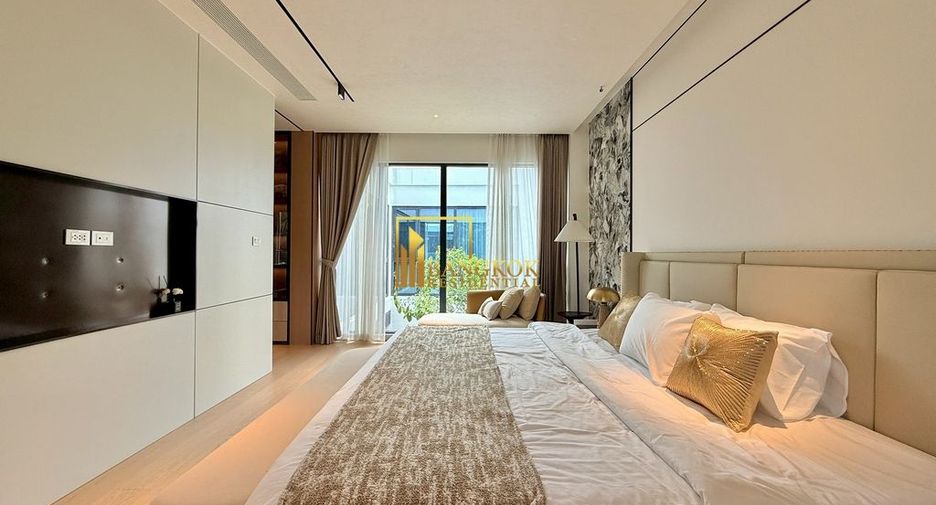For rent 6 bedrooms house in Watthana, Bangkok