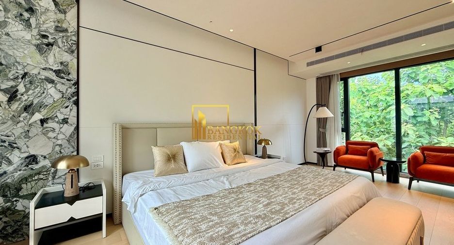For rent 6 bedrooms house in Watthana, Bangkok