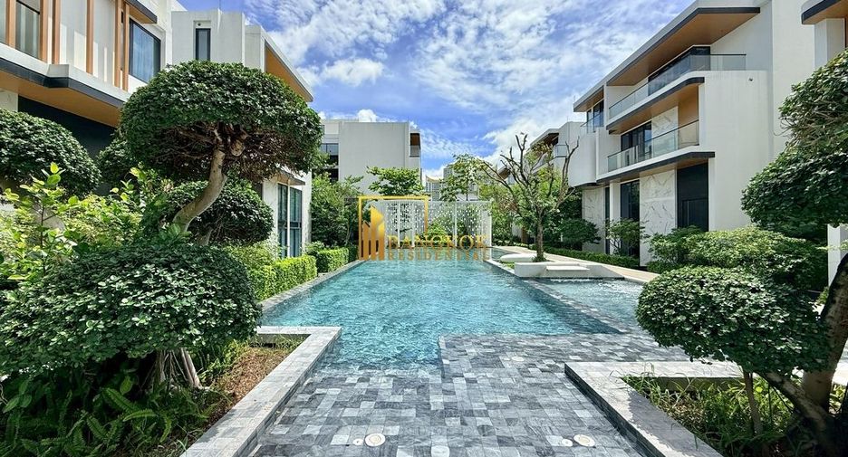 For rent 6 bedrooms house in Watthana, Bangkok