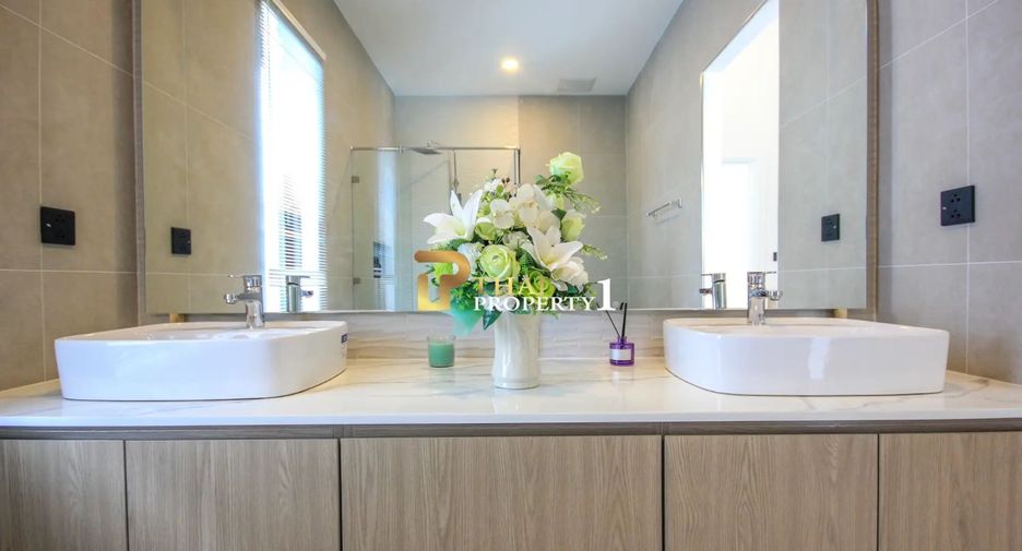 For sale 3 ベッドルーム villa in Hua Hin, Prachuap Khiri Khan