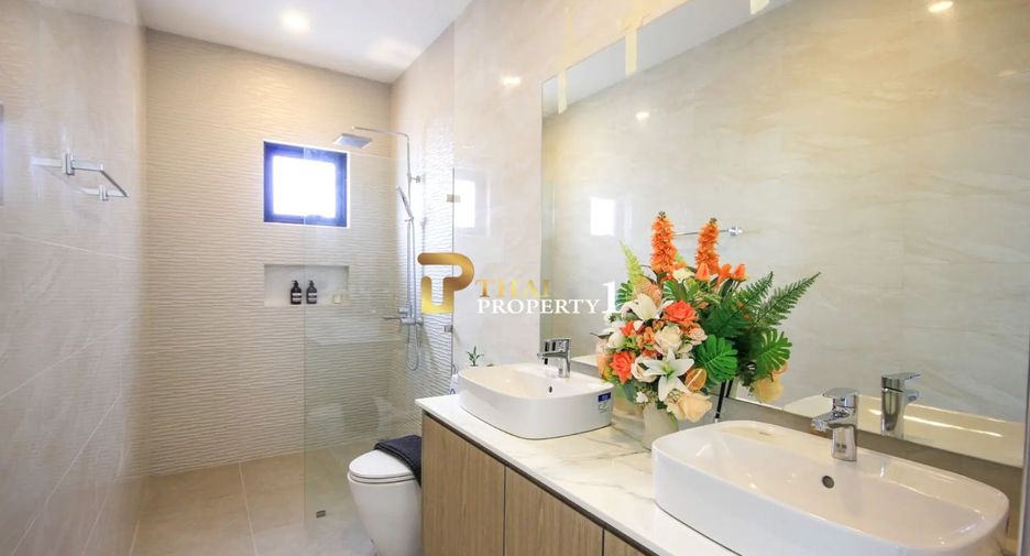 For sale 3 ベッドルーム villa in Hua Hin, Prachuap Khiri Khan