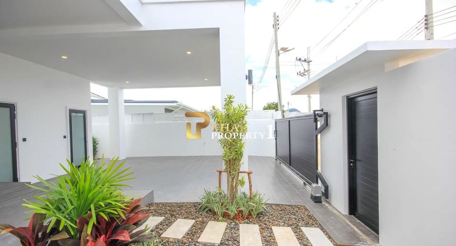 For sale 3 ベッドルーム villa in Hua Hin, Prachuap Khiri Khan