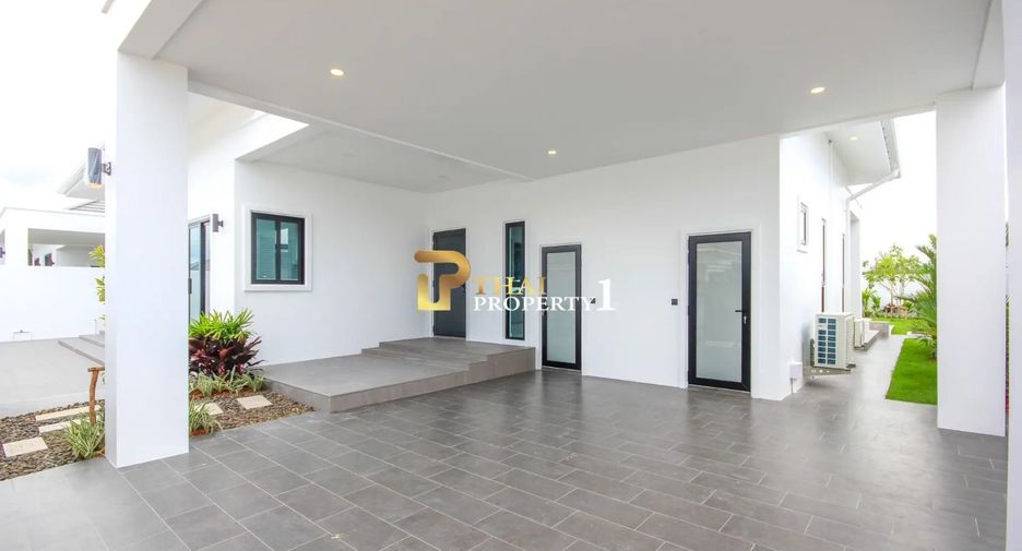 For sale 3 ベッドルーム villa in Hua Hin, Prachuap Khiri Khan