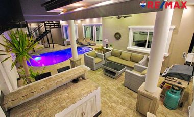 Casa en venta de 6 habitaciones en Bang Lamung, Chonburi