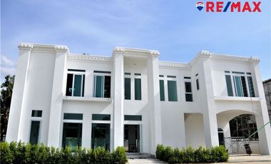 Casa en venta de 4 habitaciones en Huay Yai, Pattaya