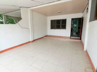 À vendre 3 chambres maison de ville à Mueang Nonthaburi, Nonthaburi