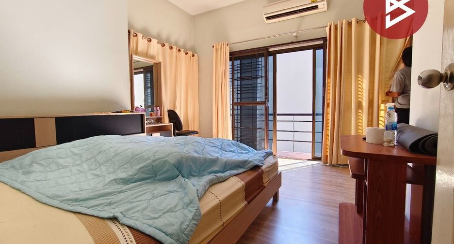 For sale 3 bedrooms house in Mueang Rayong, Rayong