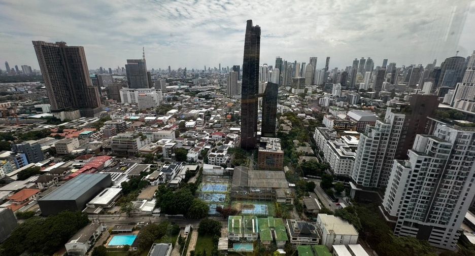 出售 4 卧室 公寓 在 Khlong Toei, 曼谷
