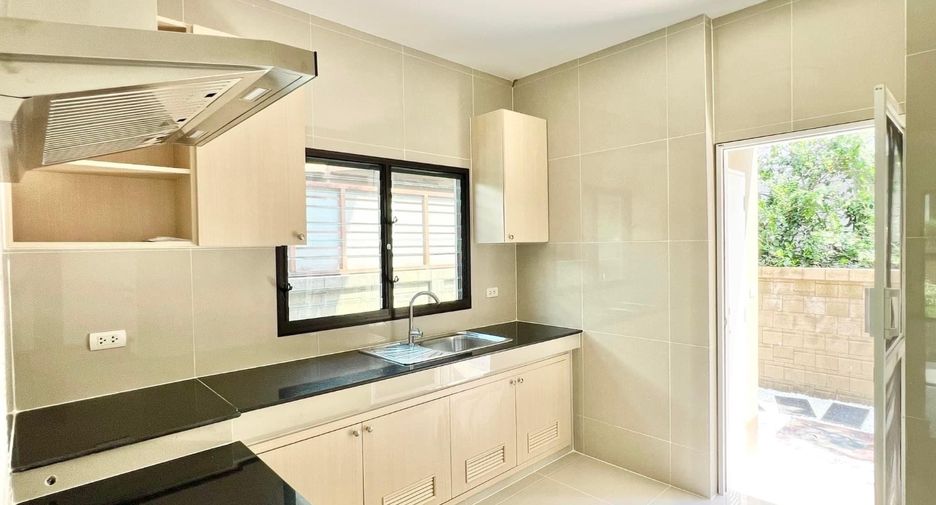 For sale スタジオ house in Sai Mai, Bangkok
