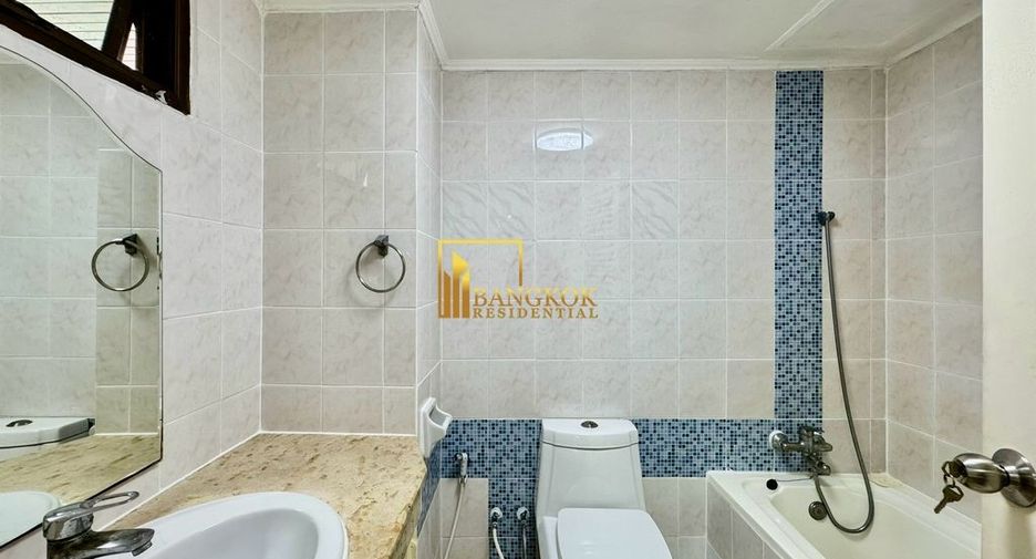 Apartamento en alquiler de 3 habitaciones en Watthana, Bangkok