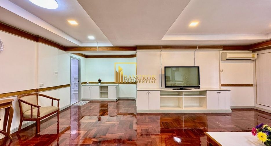 Apartamento en alquiler de 3 habitaciones en Watthana, Bangkok