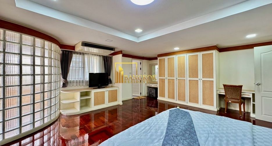 Apartamento en alquiler de 3 habitaciones en Watthana, Bangkok