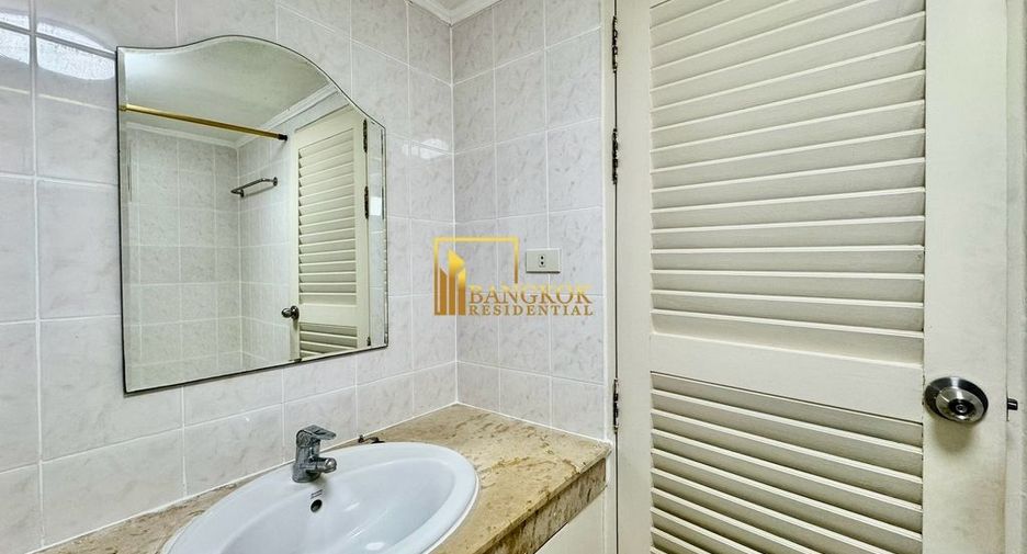 Apartamento en alquiler de 3 habitaciones en Watthana, Bangkok