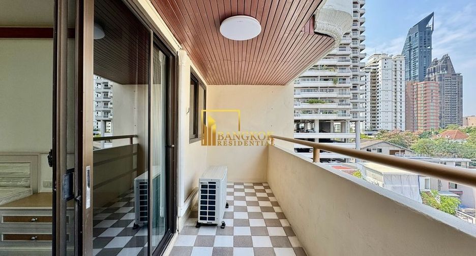 Apartamento en alquiler de 3 habitaciones en Watthana, Bangkok