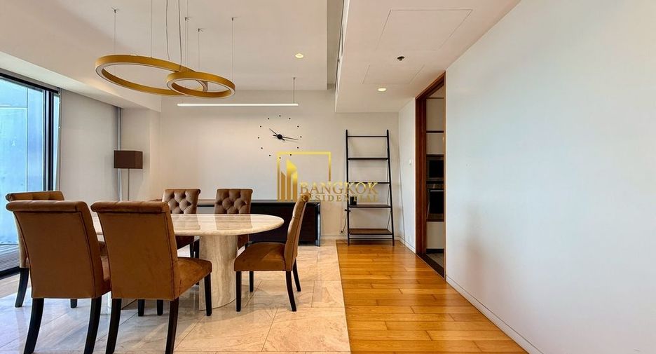 Condo en alquiler y en venta de 3 habitaciones en Sathon, Bangkok