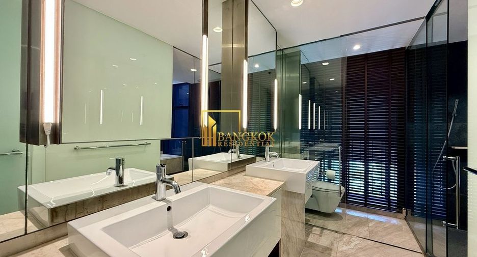 Condo en alquiler y en venta de 3 habitaciones en Sathon, Bangkok