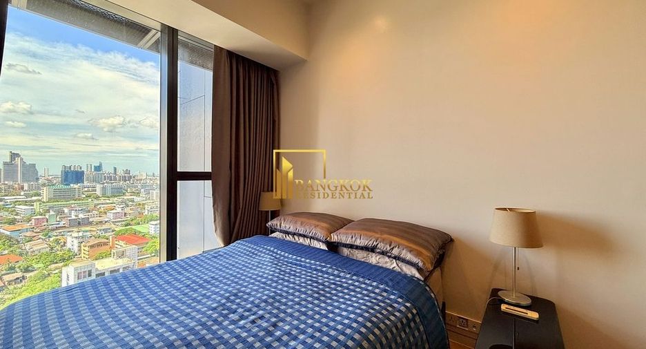 Condo en alquiler y en venta de 3 habitaciones en Sathon, Bangkok