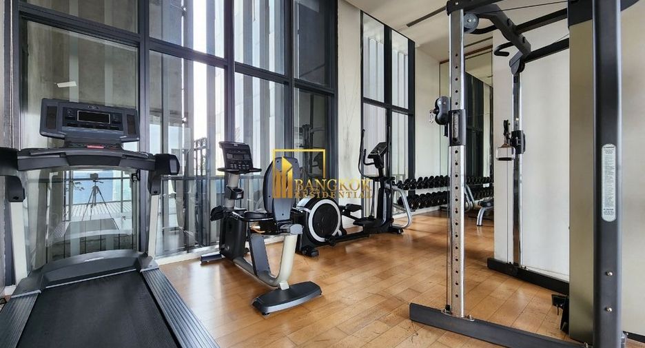 Condo en alquiler y en venta de 3 habitaciones en Sathon, Bangkok