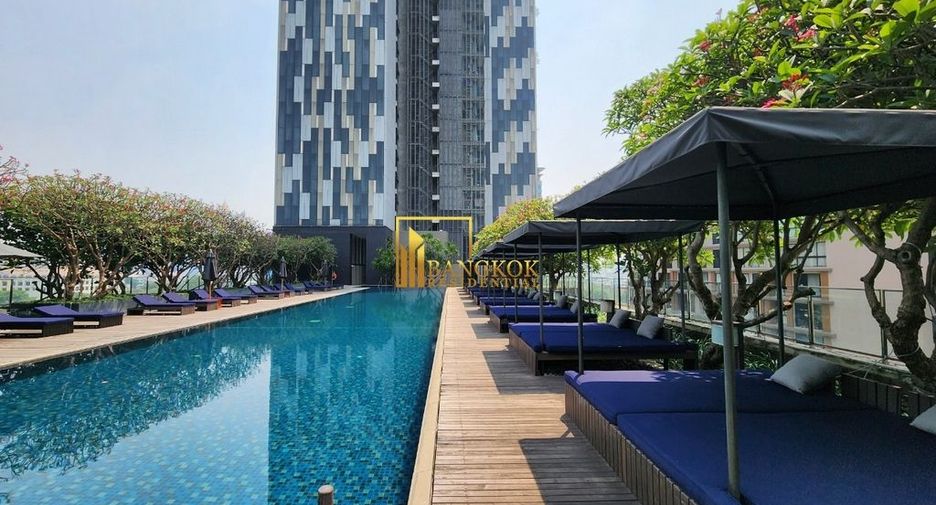 Condo en alquiler y en venta de 3 habitaciones en Sathon, Bangkok