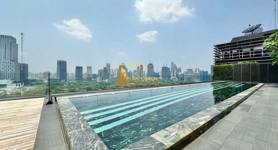 For rent and for sale 1 bed condo in Pathum Wan, Bangkok