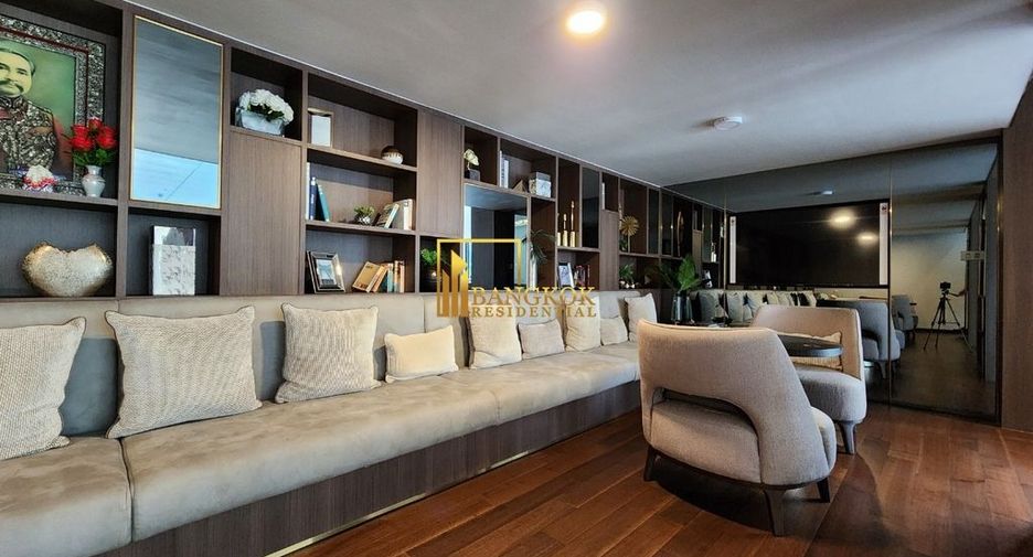 À louer 3 chambres condo à Watthana, Bangkok