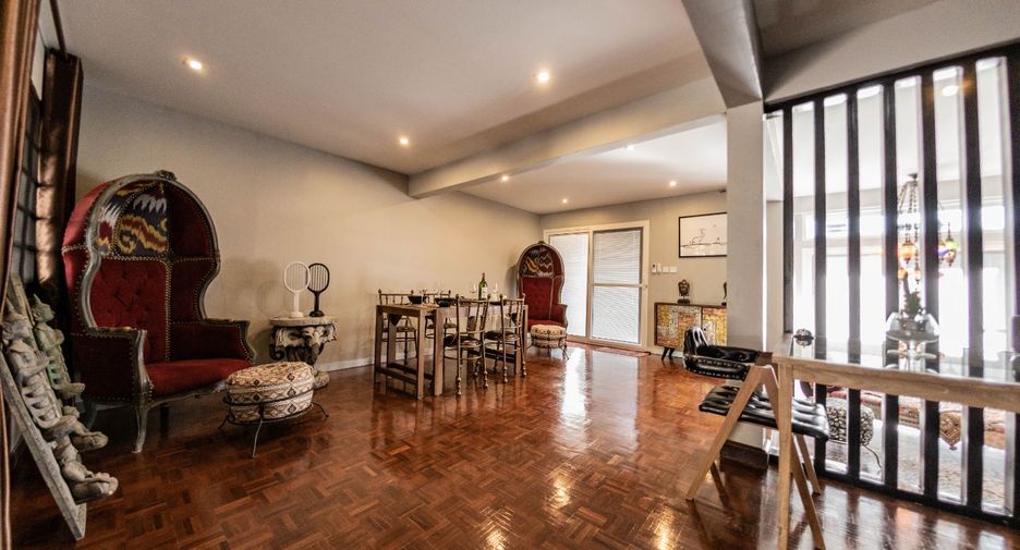 For rent 3 bedrooms house in Mueang Chiang Mai, Chiang Mai