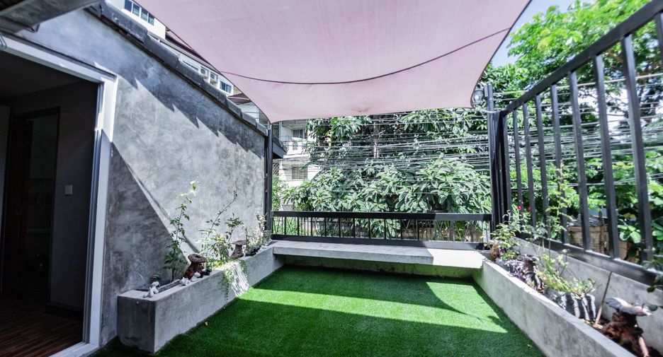 For rent 3 bedrooms house in Mueang Chiang Mai, Chiang Mai