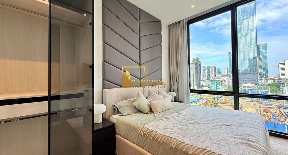 For rent 2 bedrooms condo in Pathum Wan, Bangkok