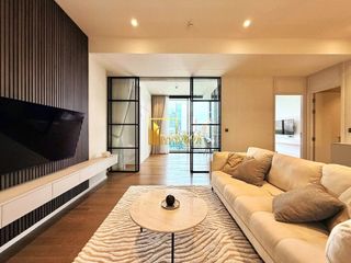 Condo en alquiler de 2 habitaciones en Pathum Wan, Bangkok