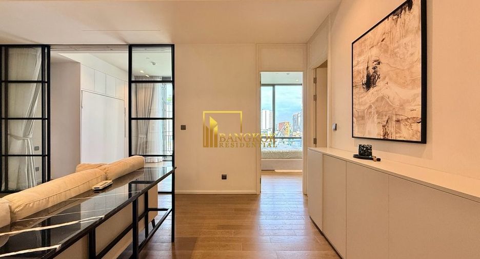 For rent 2 bedrooms condo in Pathum Wan, Bangkok