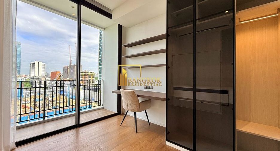 For rent 2 bedrooms condo in Pathum Wan, Bangkok