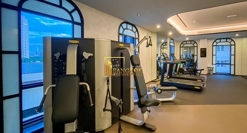 For rent 2 bedrooms condo in Pathum Wan, Bangkok