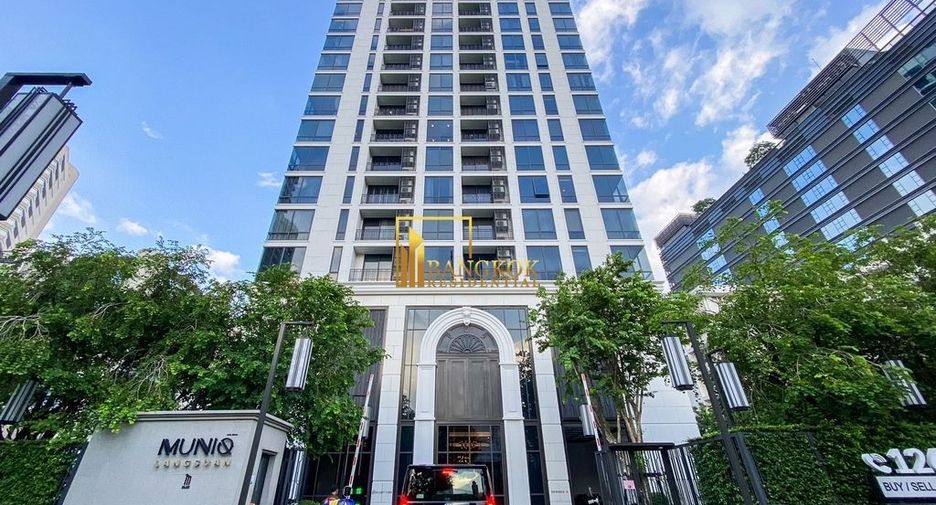 For rent 2 bedrooms condo in Pathum Wan, Bangkok