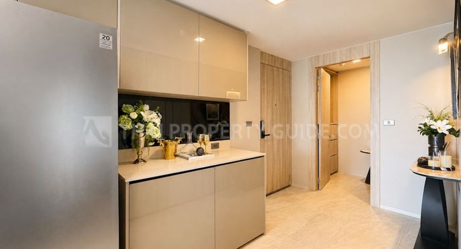 Wohnung zur Miete mit 3 Zimmer in Watthana, Bangkok