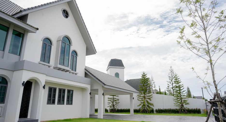 出售 4 卧室 独立屋 在 Mueang Ranong, Ranong