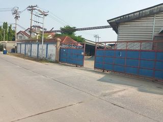 Аренда 2 спальни склад в Phra Samut Chedi, Самутпракан