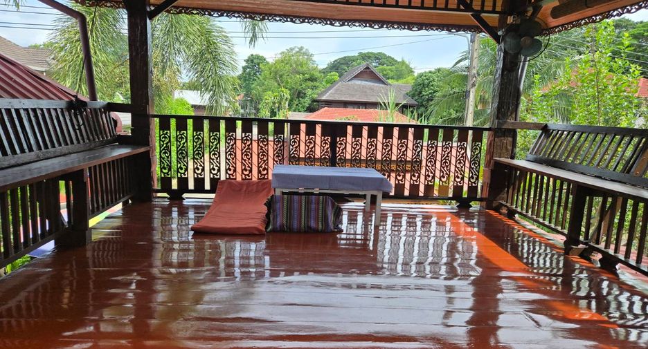 For rent 3 bedrooms house in Mueang Chiang Mai, Chiang Mai