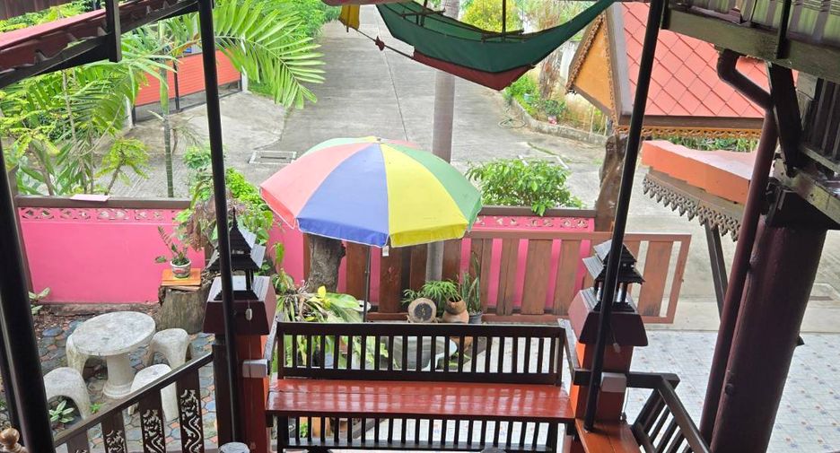 For rent 3 bedrooms house in Mueang Chiang Mai, Chiang Mai