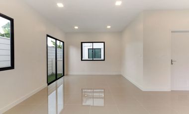 出售 3 卧室 独立屋 在 Bang Yai, Nonthaburi