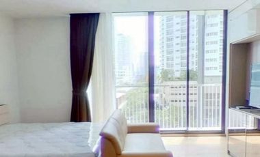 For sale 1 bed condo in Khlong Toei, Bangkok