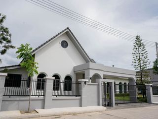 出售 4 卧室 独立屋 在 Mueang Ranong, Ranong
