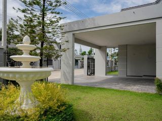 出售 4 卧室 独立屋 在 Mueang Ranong, Ranong